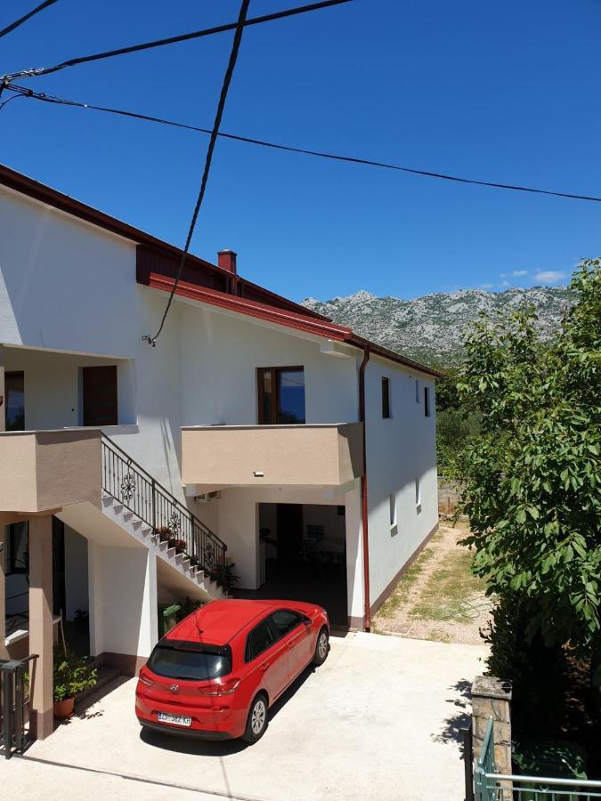 Vito Lägenhet Starigrad Paklenica Exteriör bild